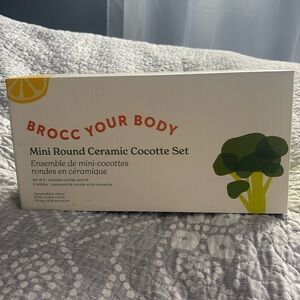 Mini Round Ceramic Cocotte Set